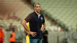 Juan Pablo Vojvoda, técnico do Fortaleza (Foto: Pedro Chaves/AGIF)