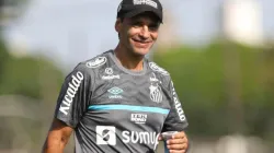 Divulgação / Santos FC - Bustos pede reforços ao Peixe