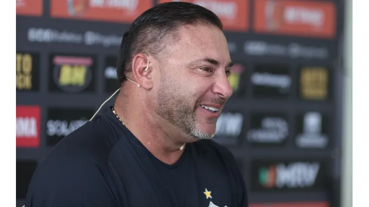 Após superar números de Sampaoli, El Turco mira em novo 'recorde' no Galo pelo Mineiro