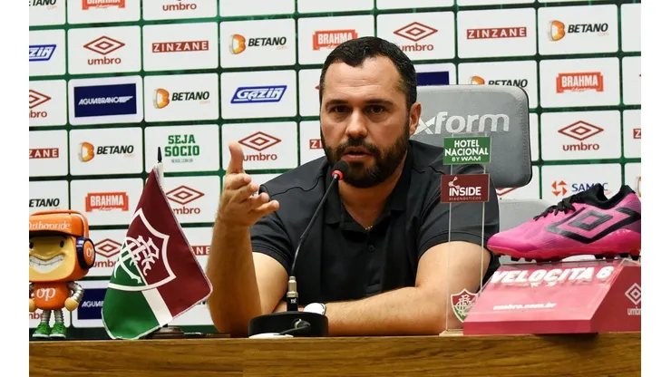 Foto: (Flickr Oficial Fluminense/Mailson Santana/Fluminense FC) - Mário Bittencourt, presidente do Fluminense, viu torcedores reclamarem da possível negociação de uma joia da base tricolor