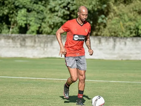 TÁ VOLTANDO! Dinei revela dificuldades de recuperação e agradece torcida do Vitória