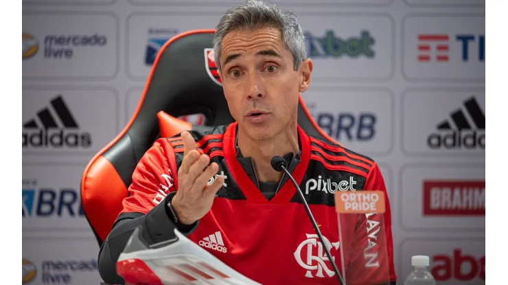 Coletiva técnico Paulo Sousa no CT Ninho do Urubu - 10-01-2022