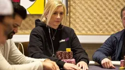 Vanessa Kade pode conquistar o maior prêmio da carreira (Foto: Jamie Thomson/PokerNews)