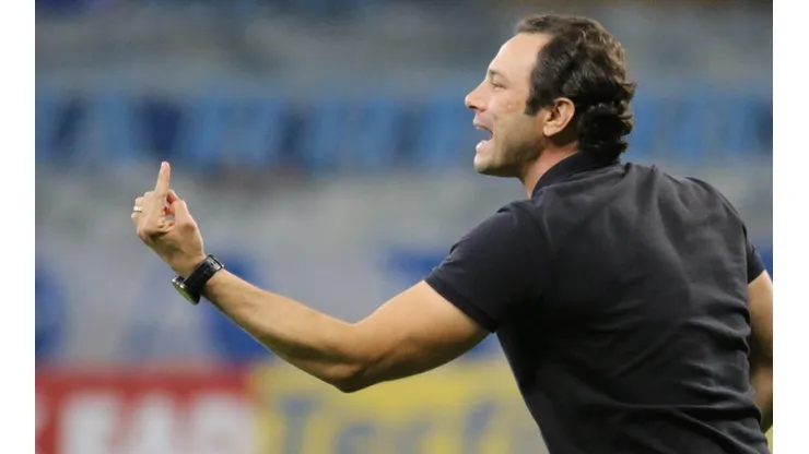 Fernando Moreno/AGIF - Pivetti terá de enfrentar interesses alheios em seus jogadores