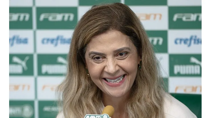 A Presidente do Palmeiras, Leila Pereira durante coletiva de imprensa realizada no CT Barra Funda (Foto: Ettore Chiereguini/AGIF)