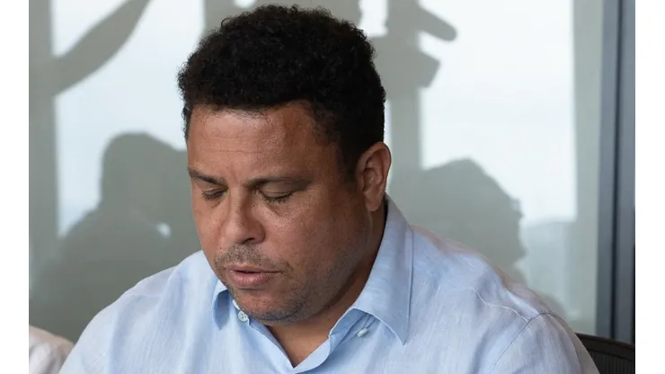 - O atacante fez apenas duas partidas pela equipe Celeste em um ano