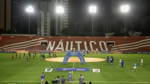 Foto: Paulo Paiva/AGIF - Náutico volta a receber público no estádio dos Aflitos