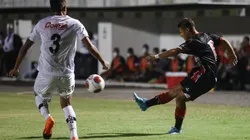 Foto: Rogério Capela/AGIF - Thiago Oliveira vem sendo titular nesta temporada ao lado de Dedé