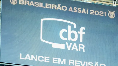 Pedro H. Tesch/AGIF - Árbitro de Santos x Botafogo queria VAR em 1995