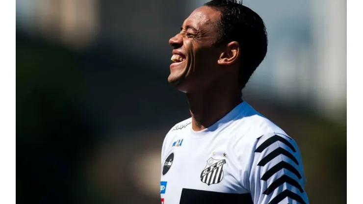 Foto: Ivan Storti/SFC - Douglas Santos é companheiro de time de Ricardo Oliveira (foto) no Athletic