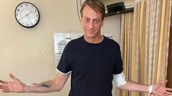 Foto Divulgação rede social do atleta - Tony Hawk no hospital