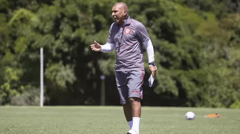 Victor Souza/Tombense. Hemerson Maria chegou ao Tombense no fim de Fevereiro com a missão de salvar a equipe do rebaixamento no Campeonato Mineiro.