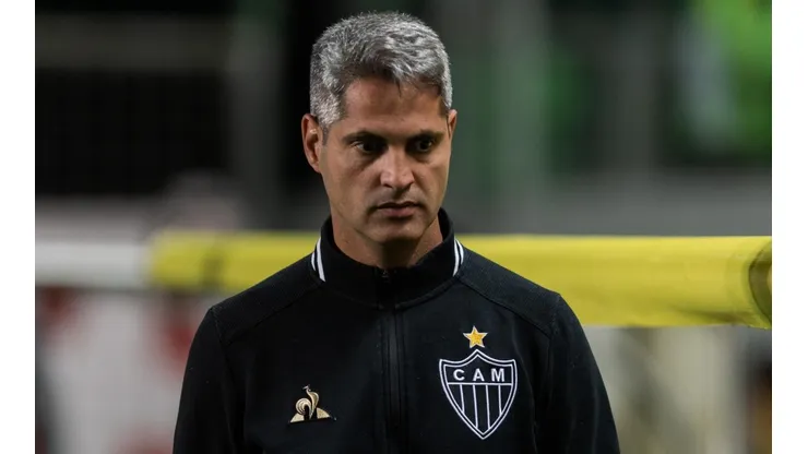 Foto: Alessandra Torres/AGIF - Treinador não teve seu pedido atendido no Atlético.