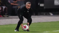 Ettore Chiereguini/AGIF - "Queridinho" de Sylvinho renova com o Corinthians