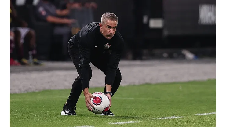 Ettore Chiereguini/AGIF - "Queridinho" de Sylvinho renova com o Corinthians
