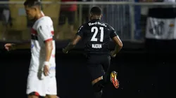 Foto: Diogo Reis/AGIF - O Botafogo-SP vem sofrendo muitos gols de bola aérea nos últimos jogos