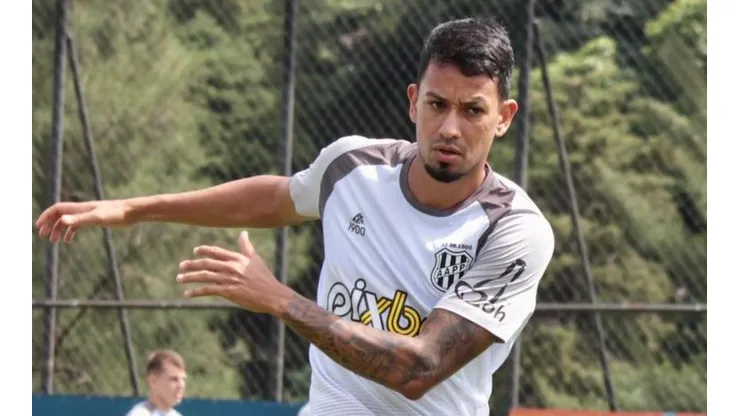 Foto: (Flickr Oficial Ponte Preta/Diego Almeida/PontePress) - Lucca pediu mais união à equipe da Ponte Preta na luta contra o rebaixamento no Paulistão