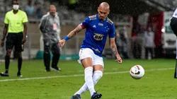 Maicon jogador do Cruzeiro durante partida contra o Democrata no estádio Mineirão pelo campeonato Mineiro 2022 (Foto: Alessandra Torres/AGIF)