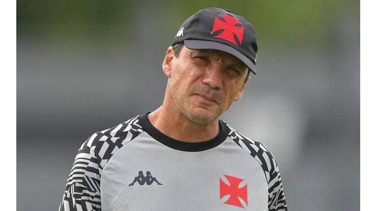 Foto: Thiago Ribeiro/AGIF - Zé Ricardo aprova nome e Vasco quer atacante do Campeonato Mineiro