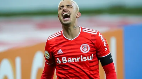 Foto: Pedro H. Tesch/AGIF - Galhardo tem futuro definido e Inter é informado sobre decisão