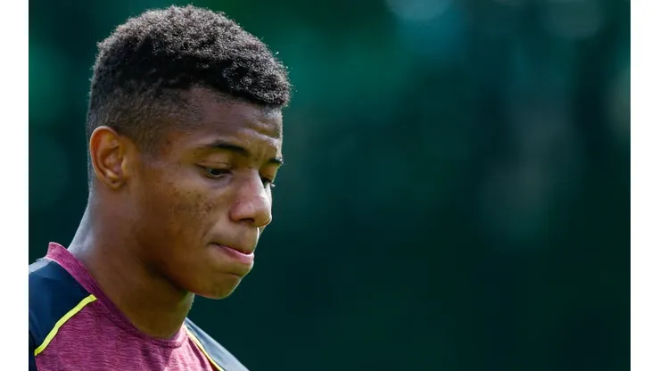 Foto: Marcello Zambrana/AGIF - Neres é desejado pelo São Paulo.