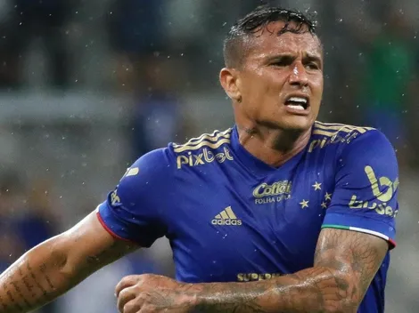 Edu e mais 2: Pezzolano aguarda resposta do DM do Cruzeiro para escalar time