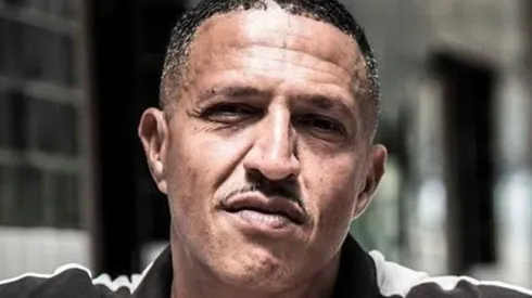 - O cantor foi crítico ao presidente relacionado ao elenco, mas elogiou o trabalho feito em relação as dívidas