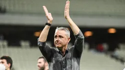 Foto: Kely Pereira/AGIF | Tiago Nunes celebrou sequencia de vitórias do Ceará