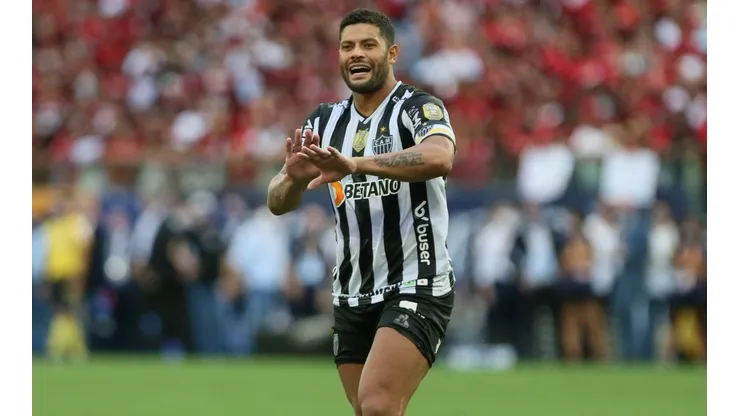 Gil Gomes/AGIF - Hulk é "desbancado" por Gabigol em escolha de PVC