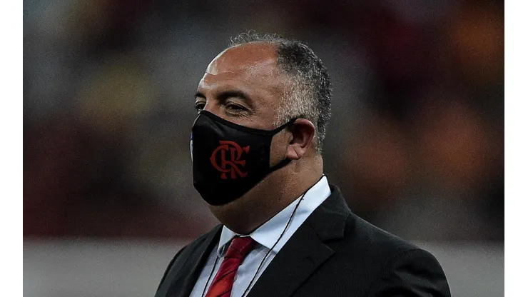 Marcos Braz foi pressionado pela torcida do Flamengo (Foto: Thiago Ribeiro/AGIF)