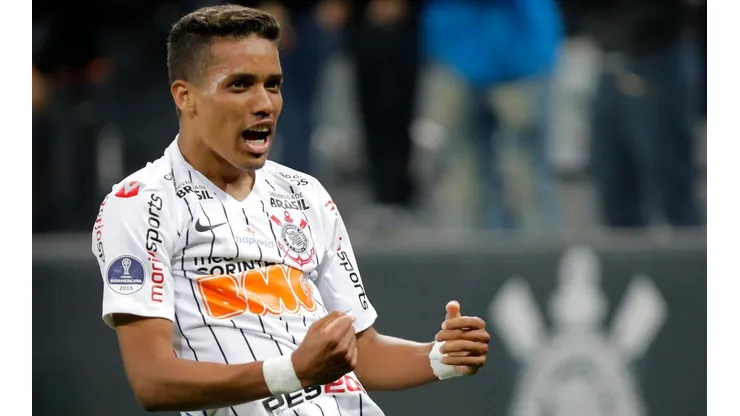 Foto: Daniel Vorley/AGIF - Pedrinho tem chance de retornar ao Corinthians por empréstimo junto ao Shakhtar