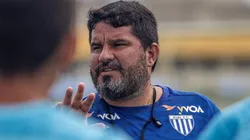 Leandro Boeira/ @AvaiFC/ "Trabalhar forte pela classificação"; Barroca projeta confronto do Avaí pela Copa do Brasil
