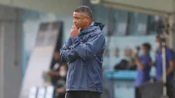 Foto: Maxi Franzoi/AGIF | Roger não poderá contar com Diego Sousa e Churín