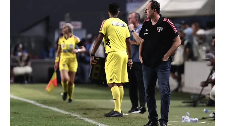 Ettore Chiereguini/AGIF - Rogério Ceni, técnico do São Paulo