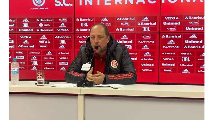 Foto: Divulgação/SCI - Alessandro Barcellos pode conseguir venda de meia para equipe da Série A