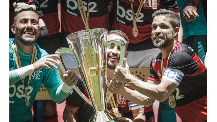 Foto: Matheus Sebenello/AGIF - Medalhão pode deixar o Flamengo em 2022