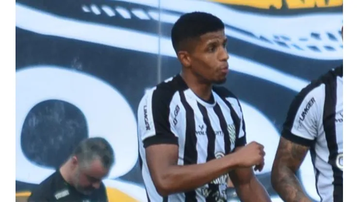 Foto: (R.Pierre/AGIF) - Oberdan é um dos desfalques do Figueirense para o último jogo da primeira fase do Catarinense