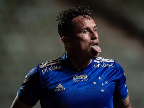 "Papo reto"; Edu esclarece 'efeitos' em arte de rede social e agita torcida do Cruzeiro nesta 6ª