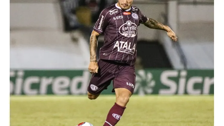 Tiago Pavini/Ferroviária SA. Thomaz analisa sua partida pela Ferroviária e eliminação precoce na Copa do Brasil.