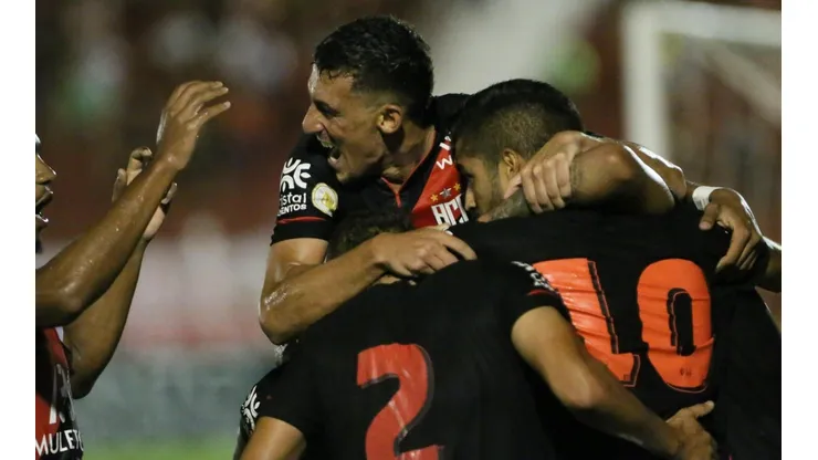 Foto: Gil Gomes/AGIF - Atlético-GO venceu o União Rondonópolis-MT por 3 a 0