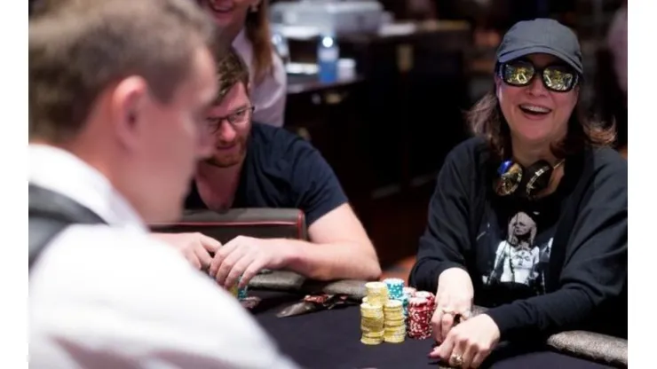 Jeniffer Tilly durante a WSOP (Foto: Danny Maxwell/PokerNews)