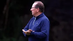 Foto: Vítor Silva/Botafogo - Textor monitora situação de zagueiro para fechar com o Fogão