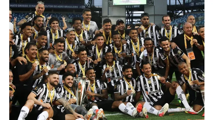 Foto: Gil Gomes/AGIF | O Atlético-MG deve manter base de elenco supercampeão de 2021