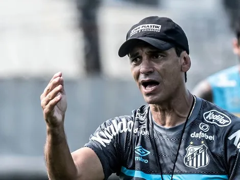Fabián Bustos discorda de Carille e garante permanência de ‘encostado’ no Santos