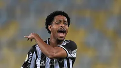 - O atacante ressaltou que não há favoritos para a disputa