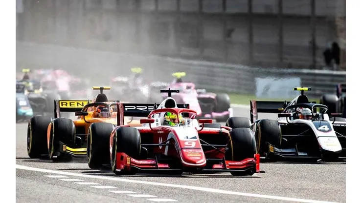 Joe Portlock Getty Images - Carros da F2 na temporada anterior