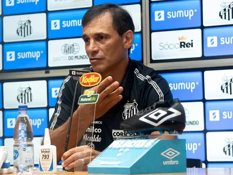 Bustos revela futuro para Meninos da Vila que se integraram ao profissional do Santos