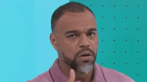 - O comentarista vê vantagem da equipe Alviverde