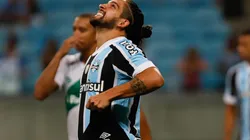 Foto: Maxi Franzoi/AGIF - Martin Benítez em um mês já tem irritado a torcida do Grêmio e vascaínos "ironizam" sobre a situação