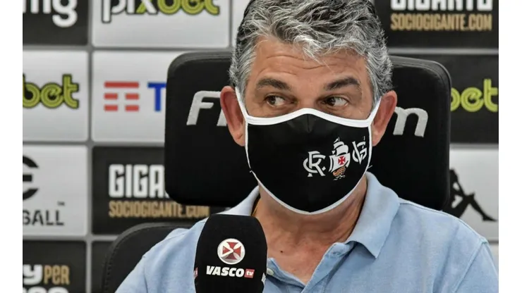 Foto: Rafael Ribeiro/Vasco - Carlos Brazil está próximo de acertar reforço ao Vasco para a Série B